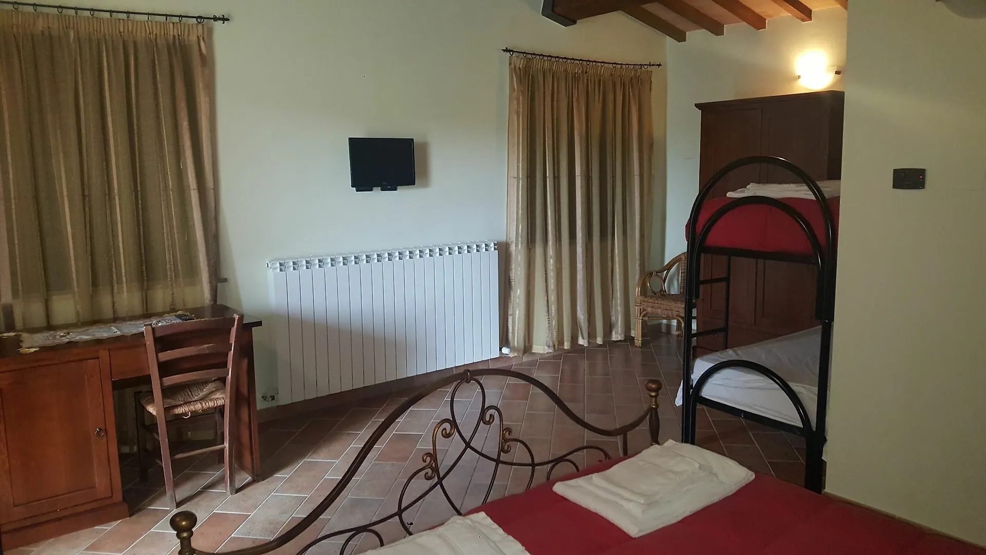 L'Antico Casale Villa Perugia 0*,  Italy